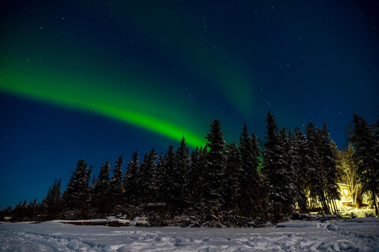 Great Slave Lakeside Bed & Breakfast Yellowknife Dış mekan fotoğraf